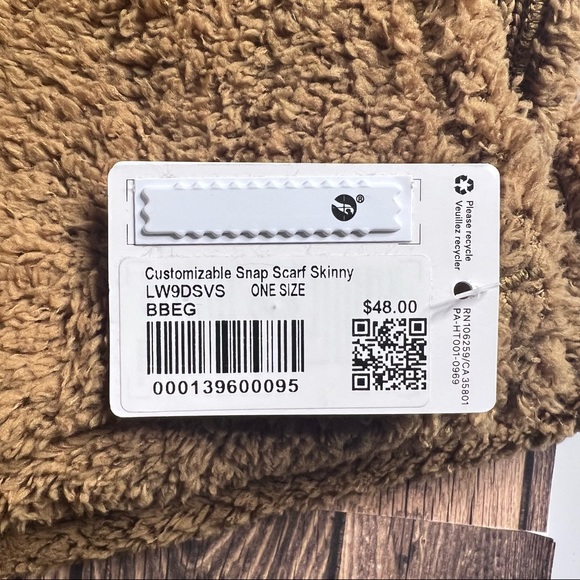 Lululemon Customizable Snap Scarf Skinny *Fleece NWT Bold Beige - Picture 11 of 13